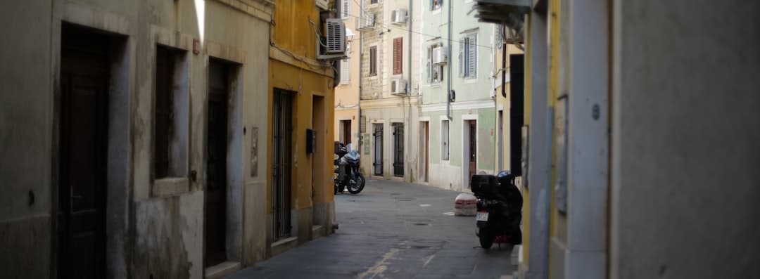 View of Lecce nei Marsi, Abruzzo, Italy – €1 House Program